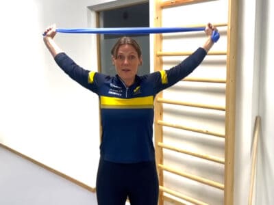 Video med &ouml;vningar f&ouml;r dig som tr&auml;nar veteranfriidrott.